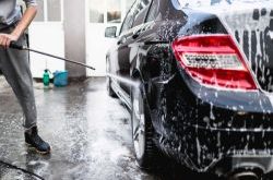 تنظيف سيارات بالبخار الحزم بالرياض